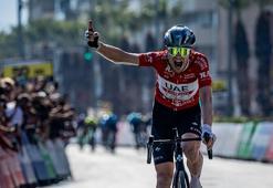 58. Cumhurbaşkanlığı Türkiye Bisiklet Turu'nun Selçuk-Manisa-İzmir etabında kazanan Jay Vine