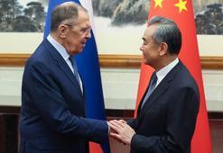 Rusya Dışişleri Bakanı Lavrov Çinli mevkidaşı Wang Yi ile temaslarda bulundu