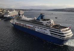 Yeni kruvaziyer gemisi İstanbul'a yanaştı