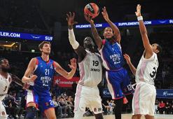 EuroLeague'de Anadolu Efes, Asvel'i devirdi! İlk galibiyetini aldı