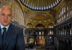 Ayasofya'da turist düzenlemesi! Bakan Ersoy yeni uygulamanın detaylarını anlattı