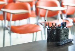 Hayalet liselere e-yoklama önlemi