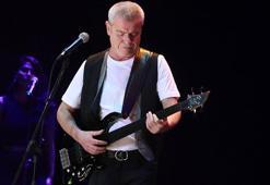 Kuruçeşme Açıkhava'da Levent Yüksel şarkıları yankılandı