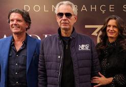 Andrea Bocelli: Savaş en aptalca şey!