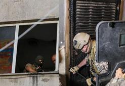 Baskında garip diyalog! Evin içinde Özel Harekat'ı görünce ilk sözleri bu oldu