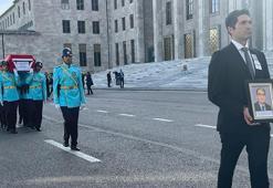 Eski Bakan Aktaş için TBMM'de cenaze töreni düzenlendi