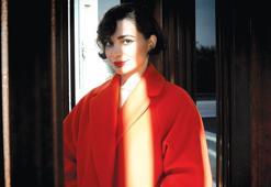 Melek Zeynep Bulut: Eserlerimin insan bedeni gibi davranmasını ve omurgasının olmasını tercih ediyorum...