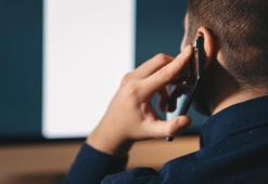 'Kısa bir konuşma' deyip geçmeyin! 'Cep telefonu hastalığı' boyun fıtığına yol açıyor