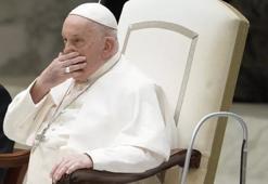Papa Francis'in Vatikan'daki konuşmasını yardımcısı okudu: İyi değilim