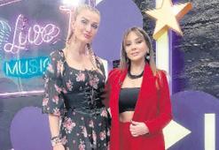 ‘50 Fifty’de  güzeller geçidi