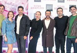 Ayakta alkışlandı