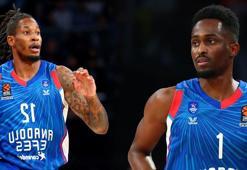 Anadolu Efes'e sakatlık şoku! 2 yıldızdan kötü haber