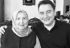 Babacan’ın anne acısı