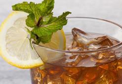 Sağlıklısını evde yapın! Tarifsiz lezzet için tek ihtiyacınız olan çay ve meyve