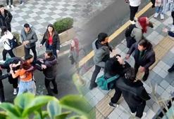 Liseli kızların sokak ortasında saç saça baş başa kavgası