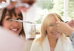 Bu saç modelinin modası hiç geçmedi! Yüz hatlarını ortaya çıkarıyor