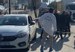 Bahçelievler'de döviz bürosu çalışanının aracı gasbedildi: Çantada 6 milyon TL vardı