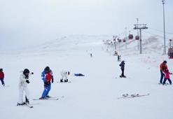 Erciyes'te kayak sezonu açıldı
