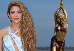 Ünlü şarkıcının onuruna devasa heykel!