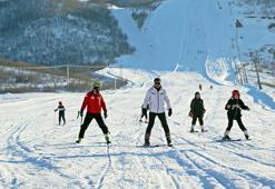 Tunceli’de kayak sezonu açıldı