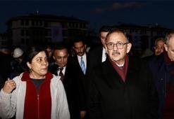 Depremzedelerden duygulandıran talep! Bakan Özhaseki: Her zaman yanlarında olacağız