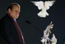 Ömür boyu seçim yasağı getirilmişti! Pakistan'da eski başbabakan için karar verildi