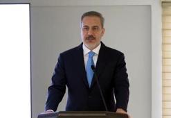 Bakan Fidan, memur adayları ile bir araya geldi