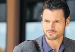 Adan Canto 42 yaşında vefat etti