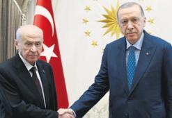 Cumhurbaşkanı Erdoğan ve MHP lideri Bahçeli’den 2024’ün ilk görüşmesi: Beştepe’de yerel seçim zirvesi