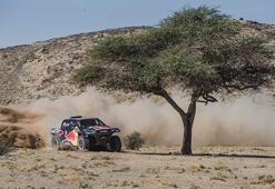 Dakar Rallisi'nde 7'nci etabın galibi Sebastian Loeb!