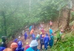 Filipinler'de toprak kayması: En az yedi ölü, iki yaralı