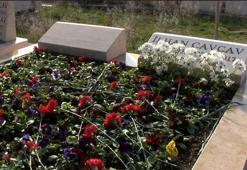 Gençlerbirliği Onursal Başkanı İlhan Cavcav, vefatının 7’nci yılında kabri başında anıldı