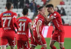 Antalyaspor, Sivasspor engeline takılmadı!