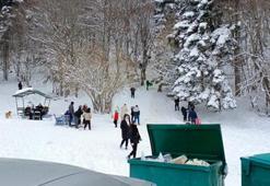 Kar yağdı tatilciler resmen akın etti! Kar kalınlığı 50 santimetreye ulaştı
