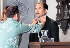‘Atatürk’ makyajı için Tahran’a gitti