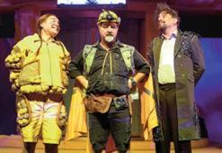 ‘Hücreler’ ayakta alkışlandı