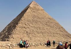 Mısır'da piramiti granitle kaplayacaklar! Tartışmalar alevlendi