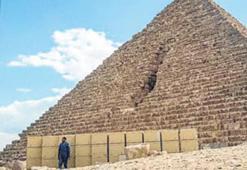 Piramitlere granitli restorasyon