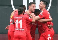 Pendikspor, Adana Demirspor'u 2-1 mağlup etti! Son 5 haftada 3. galibiyet