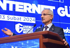 Bakan Uraloğlu'ndan ailelere güvenli internet çağrısı