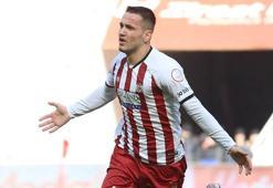Sivasspor'un golcüsü Manaj'dan Icardi ve Dzeko sözleri! 'Inter'de baskı altında ezildim'