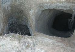 Şoke eden olay! Hızını alamayan defineciler 30 metre kuyu kazdı