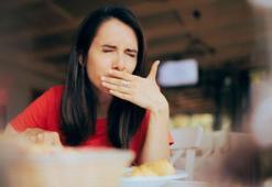 Yemek yediğiniz anlara dikkat! Kanser böyle belirti veriyor, 3 haftayı geçerse kritik