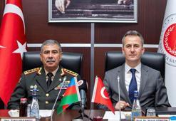 Savunma Sanayii Başkanı Görgün Azerbaycan Savunma Bakanı ile bir araya geldi