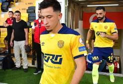 Şubat ayının en centilmen futbolcusu Olimpiu Morutan seçildi