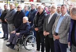 Zafer Algöz'ün acı günü... Annesini son yolculuğuna uğurladı