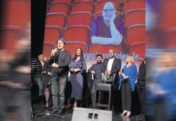 Şarkılarla anıldı