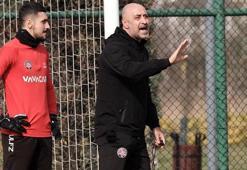 Fatih Karagümrük'te Tolunay Kafkas sahaya indi!