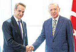 Miçotakis mayısta Türkiye’ye geliyor