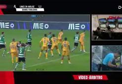 Hakem penaltı kararını gerekçesiyle birlikte tüm stadyuma açıkladı